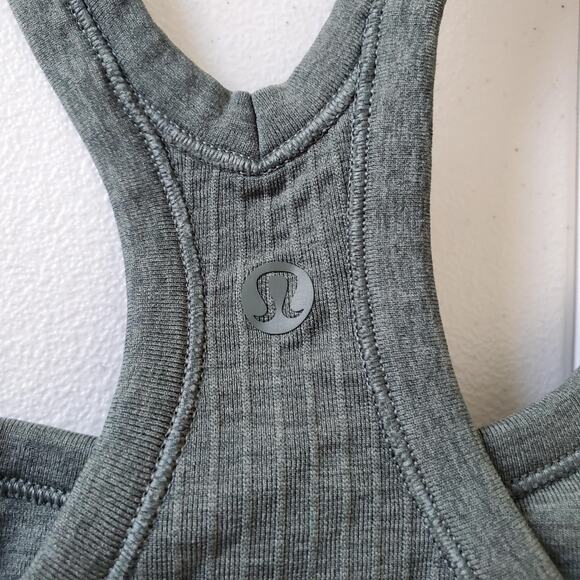 Lululemon Tank Top Womens 10 Ribbed Built In Bra Racerback Yoga Gym LW1AX1S - Picture 7 of 8
